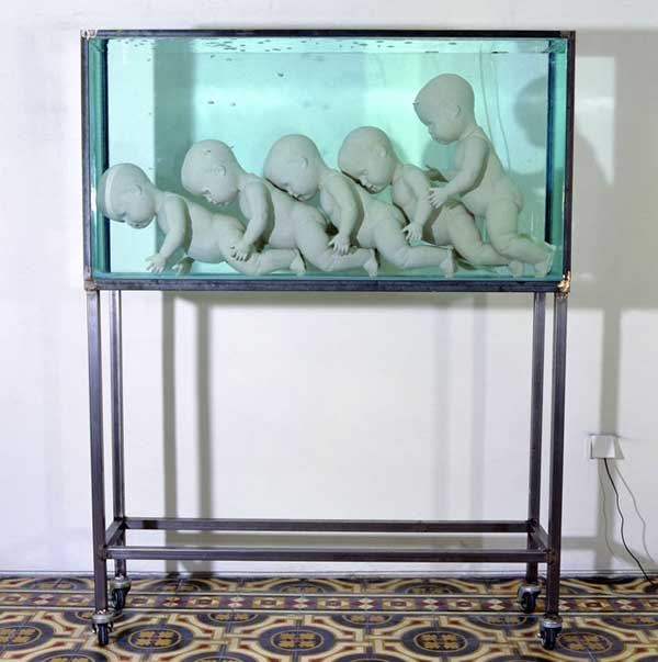 Untitled, 1996, aquarium, polyester, water, pump, 163x26x125 cm